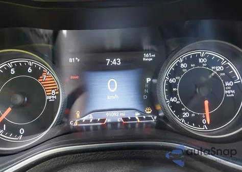 2019 Jeep Cherokee Limited 4X4 z USA, uszkodzony, nr VIN 1C4PJMDX3KD334478